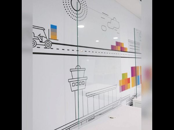 โต๊ะเคาน์เตอร์ไม้ทรงสูง โครงเหล็ก + กระจกฉากกั้น 1 แผ่น รูปที่ 2