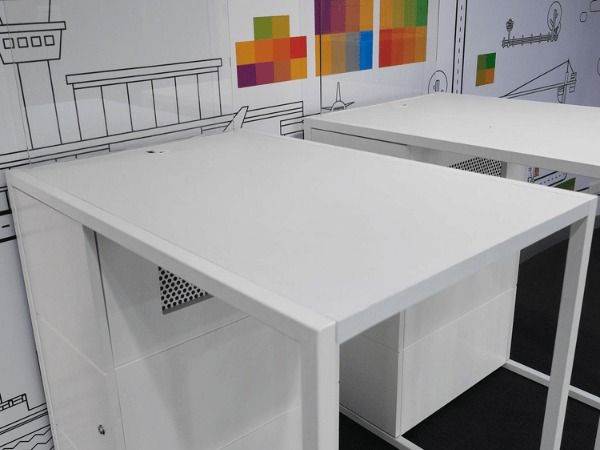 โต๊ะเคาน์เตอร์ไม้ทรงสูง โครงเหล็ก + กระจกฉากกั้น 1 แผ่น รูปที่ 5