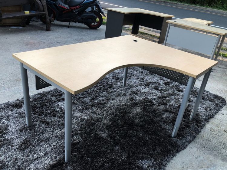 โต๊ะทำงานแอล โครงเหล็กสีเทา ท็อปไม้ รูปที่ 9