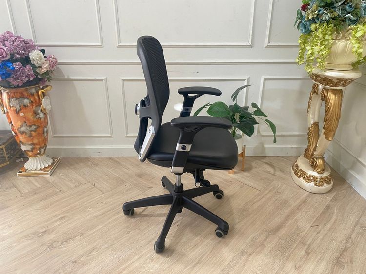 Rockworth QM Ergonomic Chair เก้าอี้สำนักงาน รุ่น Midback รูปที่ 10