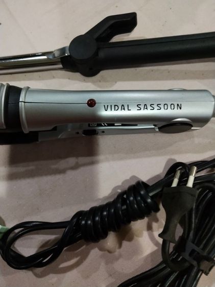 ขายเครื่องยืดผม Vidal Sassoon ใช้งานปกติ, แถมเครื่องม้วนผม รูปที่ 2