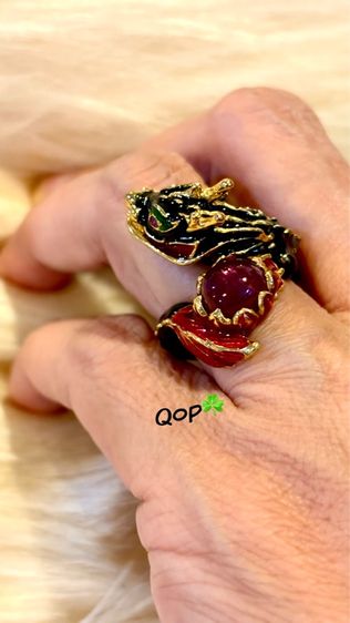 แหวนมังกรดำลงยาน้ำทอง รูปที่ 2