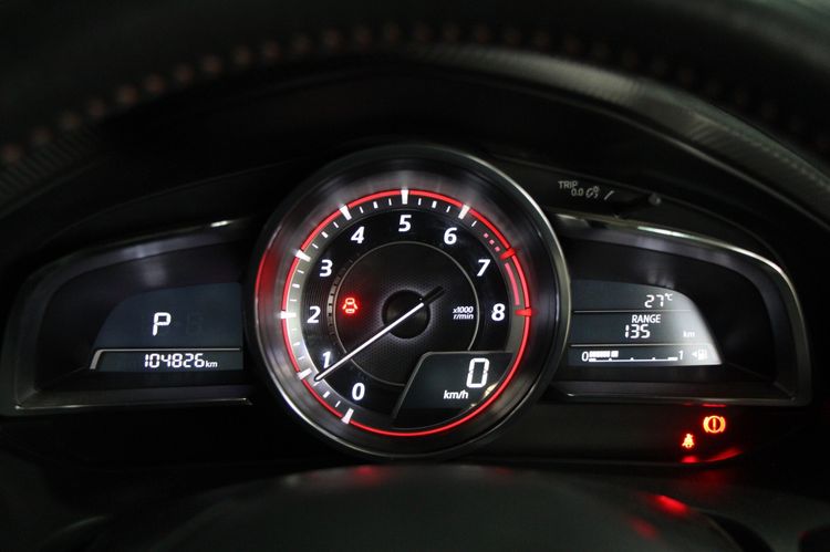 Mazda Mazda3 2016 2.0 S Sedan เบนซิน ไม่ติดแก๊ส เกียร์อัตโนมัติ แดง รูปที่ 4