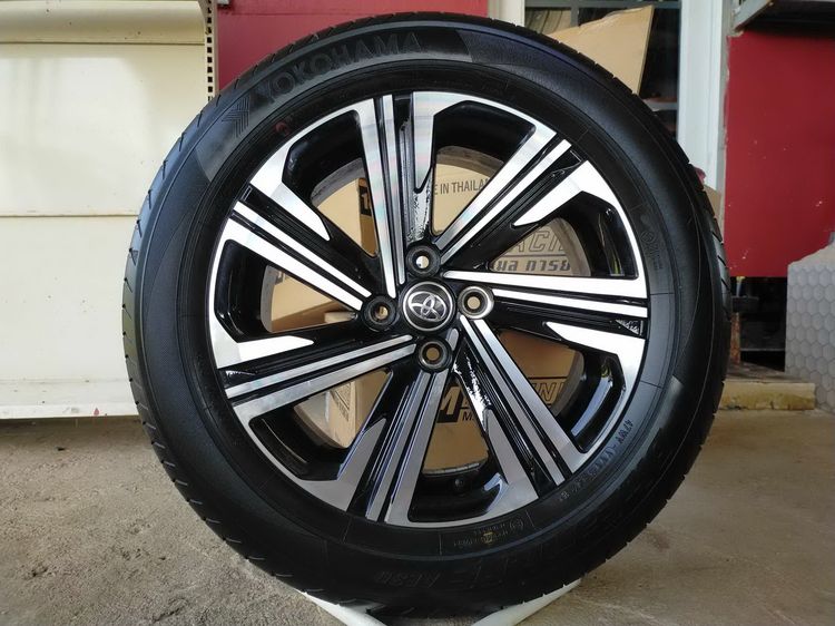 แม็กโตโยต้า ขอบ16 สีเดิม พร้อมยางโยโกฮาม่า 195 60 16 ปี24 ยางสวยทุกเส้นใส่ yaris vios