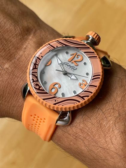 GAGA Milano 702005 Quartz Analog Watch Orange 40 mm Swissmade  รูปที่ 16