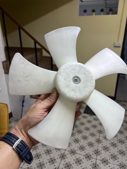 ใบพัดลม รถ