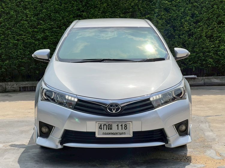 Toyota Altis 2015 1.8 Esport Sedan เบนซิน ไม่ติดแก๊ส เกียร์อัตโนมัติ บรอนซ์เงิน รูปที่ 2