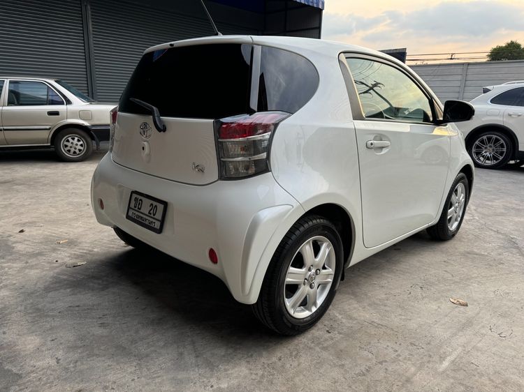 Toyota IQ 2009 1.0 Sedan เบนซิน ไม่ติดแก๊ส เกียร์อัตโนมัติ ขาว รูปที่ 4