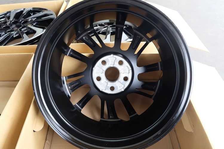 🎉 ล้อใหม่ Toyota Cross Top Model 2024 18นิ้ว  รูปที่ 4