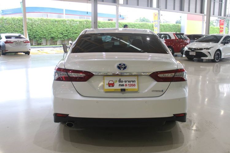Toyota Camry 2020 2.5 HV Sedan ไฮบริด เกียร์อัตโนมัติ ขาว รูปที่ 4