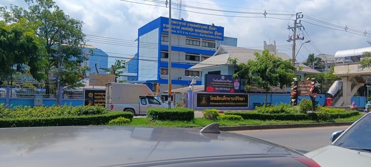 ไม่ใช่ ขายอาคารพาณิชย์ 4 ชั้น ติดถนนเอกชัย ตรงข้ามโรงเรียนศึกษานารี 2 รูปที่ 3