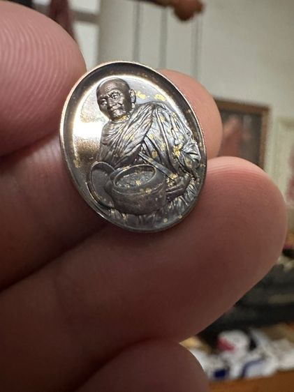 หลวงปู่มหาศิลา สิริจันโท เม็ดแตง นวะพรายทอง  รูปที่ 5