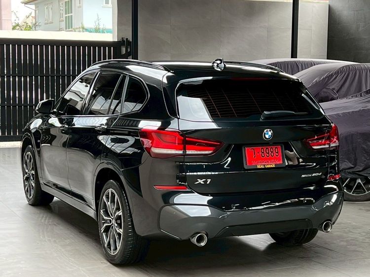 BMW X1 2021 2.0 sDrive20d M Sport Utility-car ดีเซล ไม่ติดแก๊ส เกียร์อัตโนมัติ ดำ รูปที่ 4