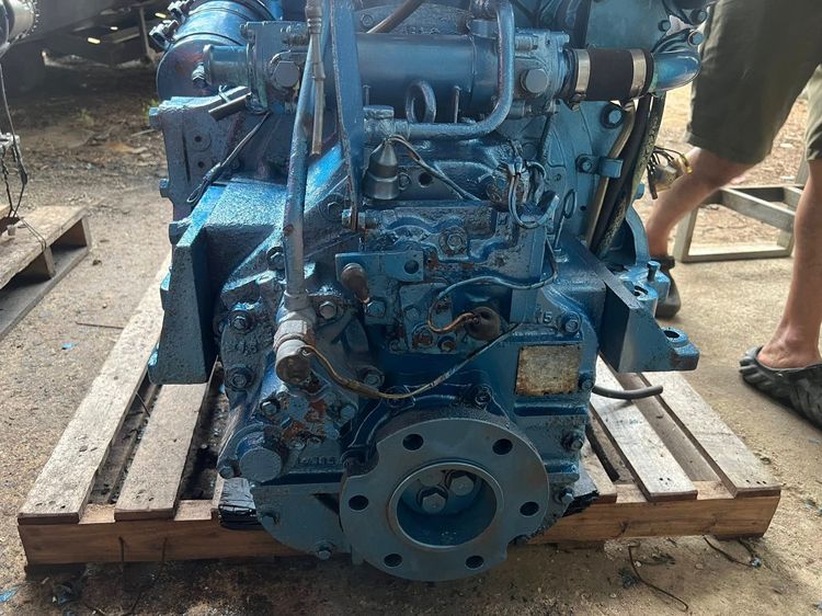 ขาย เครื่องเรือยอชร์ isuzu marine 6sa1 เกียร์ ทด 3.14 marine engine รูปที่ 3
