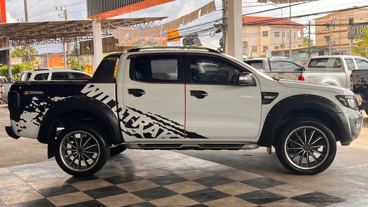 Ford Ranger 2015 2.2 Hi-Rider Wildtrak Pickup ดีเซล ไม่ติดแก๊ส เกียร์อัตโนมัติ ดำ รูปที่ 4