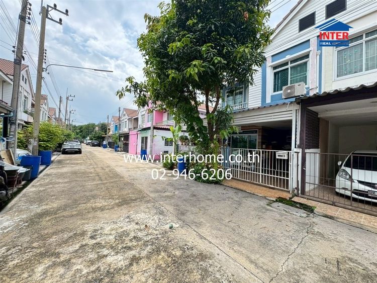มีบางส่วน ไม่ใช่ ทาวน์เฮ้าส์ 2 ชั้น 24.4 ตร.ว. หมู่บ้านธนนันท์วิลเลจ รังสิต คลอง3 ถนนรังสิต-นครนายก ถนนโยธาธิการคูคต-คลองหลวง คลองหลวง ปทุมธานี รูปที่ 2