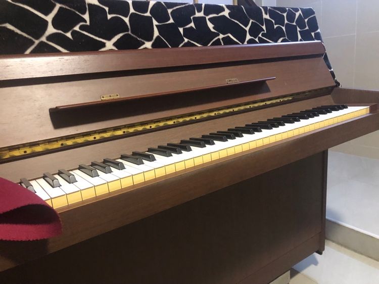 เปียโนบ้าน Yamaha และ Kawai ผลิตญี่ปุ่น รูปที่ 10