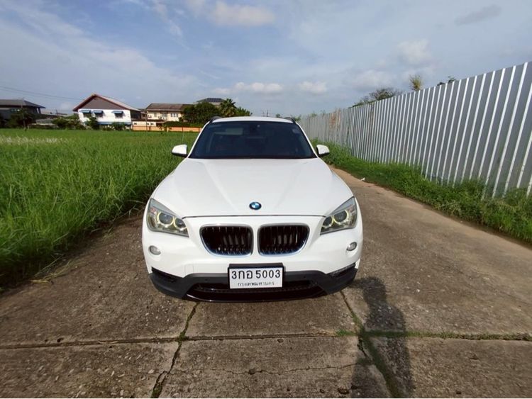 BMW X1 2014 2.0 sDrive18i Sport Utility-car เบนซิน ไม่ติดแก๊ส เกียร์อัตโนมัติ ขาว รูปที่ 2