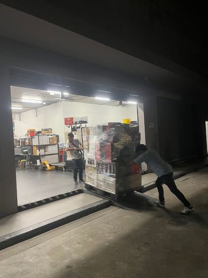 4ล้อใหญ่มีลิฟท์ท้ายบริการขนส่งสินค้า 6ล้อตู้ทึบตู10บานมีลิฟท์รับขนของขนส่งสินค้า 10ล้อลิฟท์เกตบริการขนเครื่องจักรขนาดใหญอุตสหกรรมทุกชนิด รูปที่ 18