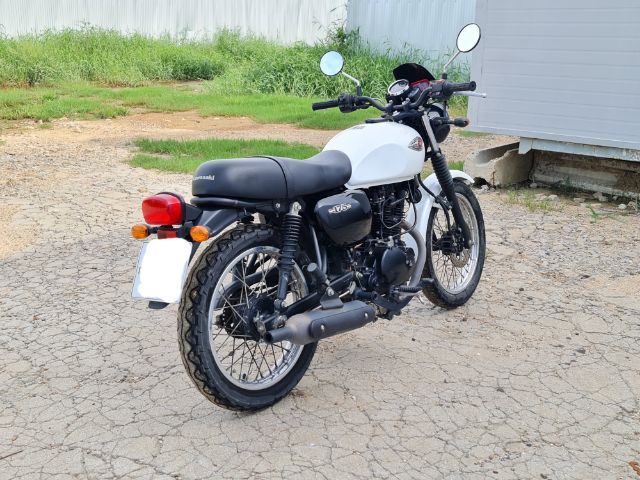Kawasaki W175 ทะเบียนเต็มปี69 เอกสารครบ รูปที่ 4