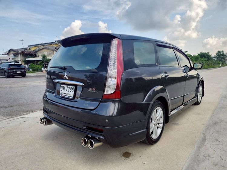 Mitsubishi Space Wagon 2010 2.4 GT Sedan เบนซิน ไม่ติดแก๊ส เกียร์อัตโนมัติ เทา รูปที่ 4