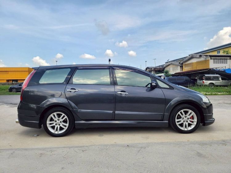 Mitsubishi Space Wagon 2010 2.4 GT Sedan เบนซิน ไม่ติดแก๊ส เกียร์อัตโนมัติ เทา รูปที่ 3