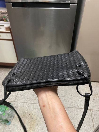 กระเป๋าคอสบอดี้ของBottaga Venteta💯📌📌 รูปที่ 14