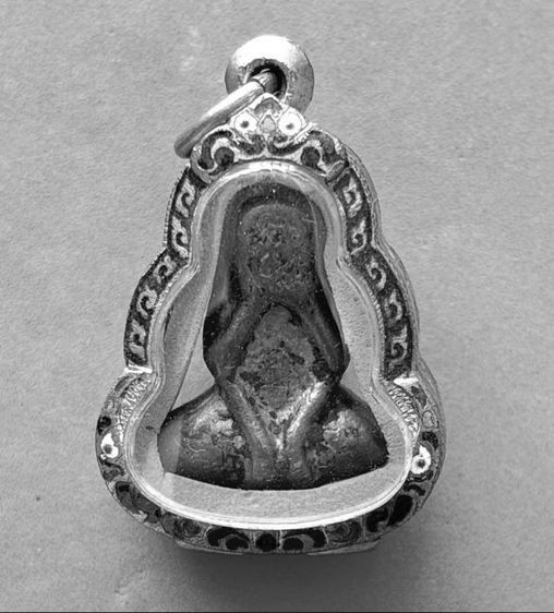 พระปิดตาเนื้อตะกั่ว รักแดงร่อน. ลพ. นาค วัดห้วยจระเข้. A19.