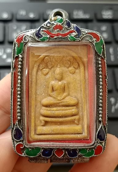 พระปรกโพธิ์หลวงพ่อกวย