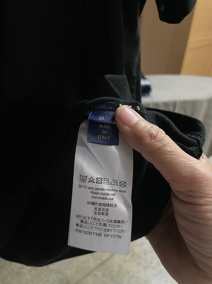 เสื่อยืดของLOUIS VUITTON 💯📌📌 รูปที่ 11