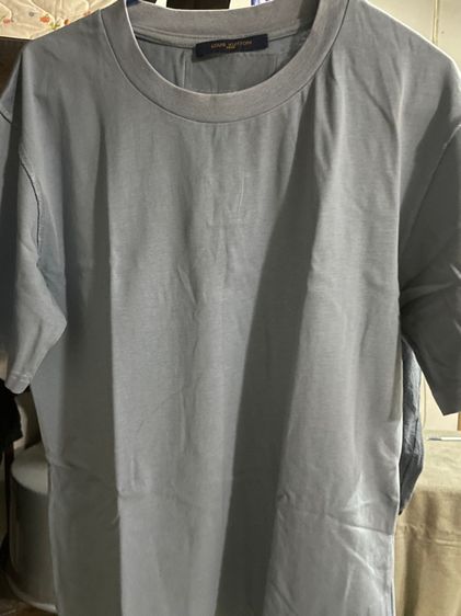 เสื่อยืดของLOUIS VUITTON 💯📌📌 รูปที่ 8