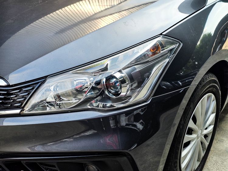 Suzuki Ciaz 2021 1.2 GL Sedan เบนซิน เกียร์อัตโนมัติ เทา รูปที่ 4