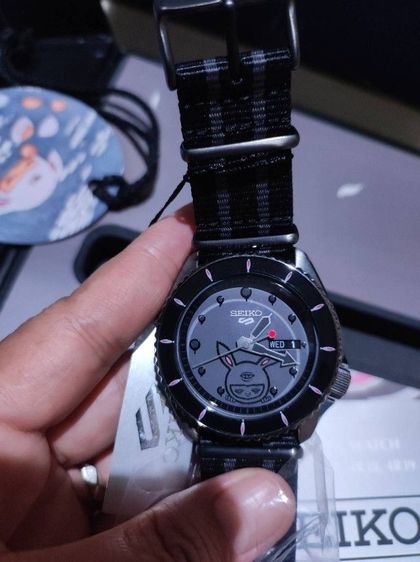 เทา Limited Edition Seiko 5 Sport Automatic Alex Face Black IP รุ่น SRPG97K

