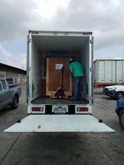 4ล้อใหญ่ตู้จำโย้รับจ้างขนของขนย้ายสินค้า 6ล้อรถบรรทุกมีลิฟท์ท้ายบริการขนย้ายพร้อมส่ง 10ล้อลิฟท้ายช่วงล่างถุงลมมีลิฟท้ายบริการขนย้ายมีแรงงาน รูปที่ 12