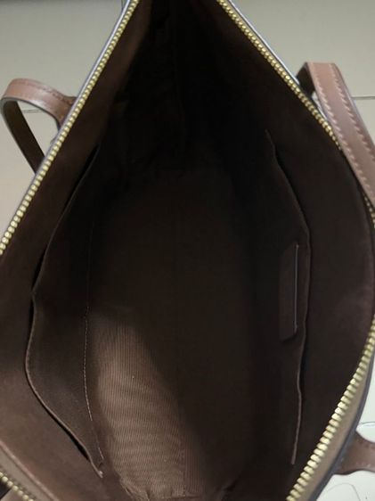 กระเป๋าสะพาย COACH  ZIP TOP TOTE รูปที่ 9