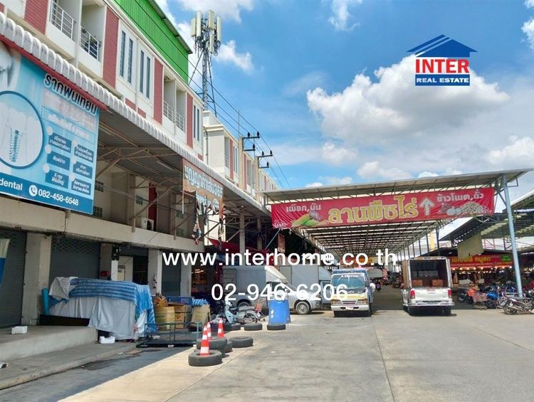 อาคารพาณิชย์ 3.5 ชั้น 17 ตร.ว. อาคารพาณิชย์ อยู่ในตลาดไอยรา ถนนวิภาวดี คลองหลวง ปทุมธานี