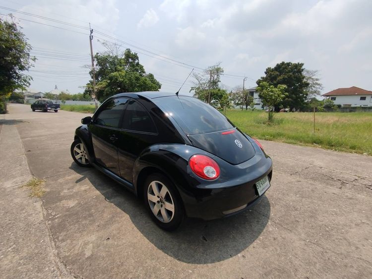 Volkswagen New Beetle 2008 2.0 Sedan เบนซิน ไม่ติดแก๊ส เกียร์อัตโนมัติ ดำ รูปที่ 4