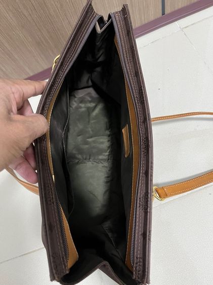 MCM Vintage Bag Brown made in Germany ของแท้สภาพดีพร้อมใช้งาน รูปที่ 14