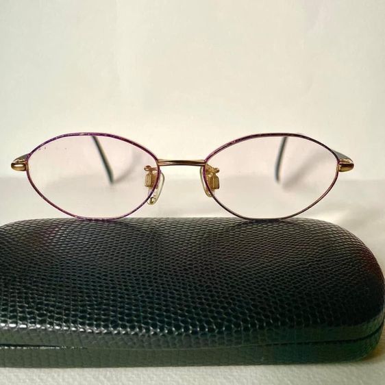 Silhouette กรอบแว่นตา บางเบา ตาม คอนเซป แบรนด์นี้ 