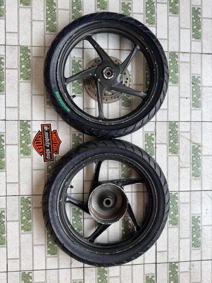 ล้อแม็กคลิก110 แท้ศูนย์ สีมีถลอกบ้าง จานดิส ยางใหม่ คู่ละ4900 ติดต่อ 089-4138993 เอส รูปที่ 11