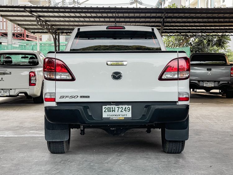 Mazda BT-50 Pro 2019 2.2 Hi-Racer Pickup ดีเซล ไม่ติดแก๊ส เกียร์ธรรมดา ขาว รูปที่ 4