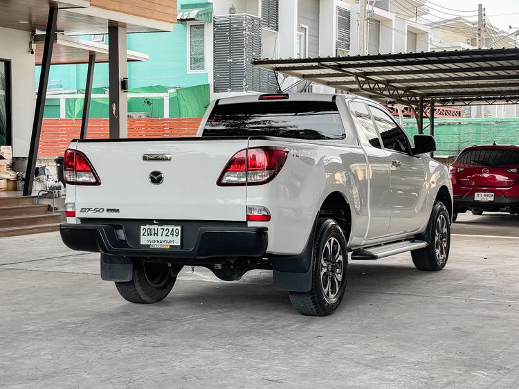 Mazda BT-50 Pro 2019 2.2 Hi-Racer Pickup ดีเซล ไม่ติดแก๊ส เกียร์ธรรมดา ขาว รูปที่ 3