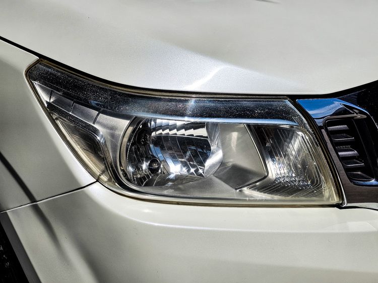 Nissan Navara 2015 2.5 E Pickup ดีเซล เกียร์ธรรมดา ขาว รูปที่ 4