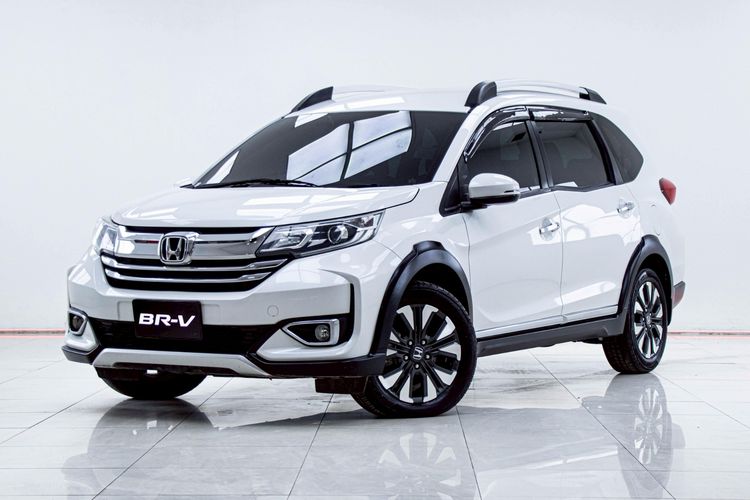 รถ Honda BR-V 1.5 SV สี ขาว