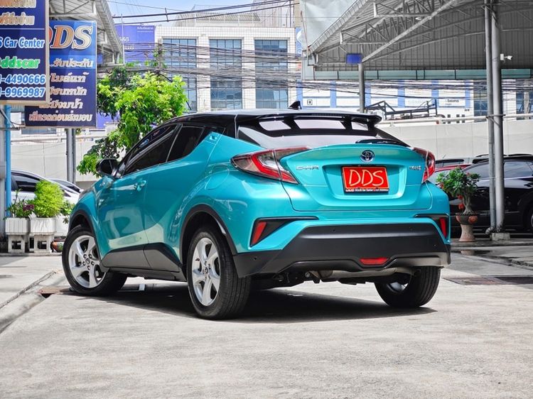 Toyota C-HR 2018 1.8 HV Mid Utility-car ไฮบริด เกียร์อัตโนมัติ เขียว รูปที่ 2