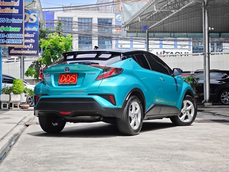 Toyota C-HR 2018 1.8 HV Mid Utility-car ไฮบริด เกียร์อัตโนมัติ เขียว รูปที่ 3