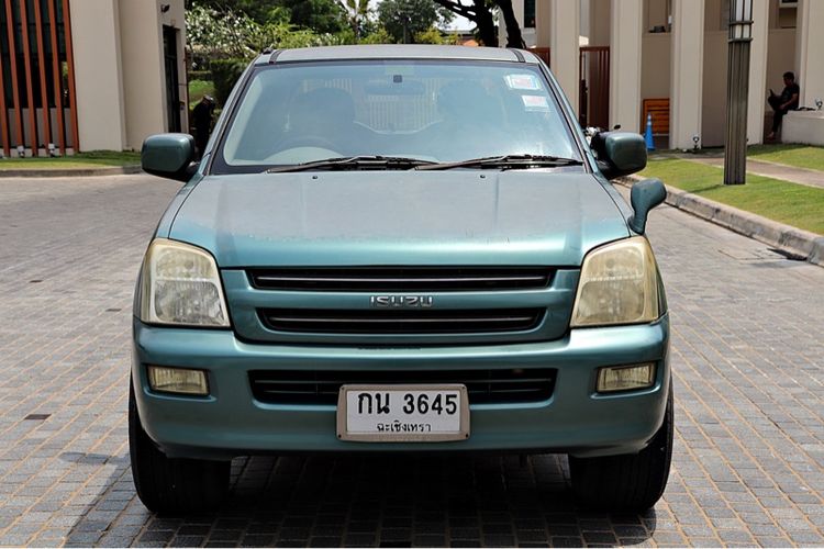 รถ Isuzu D-MAX 3.0 SLX สี เขียว