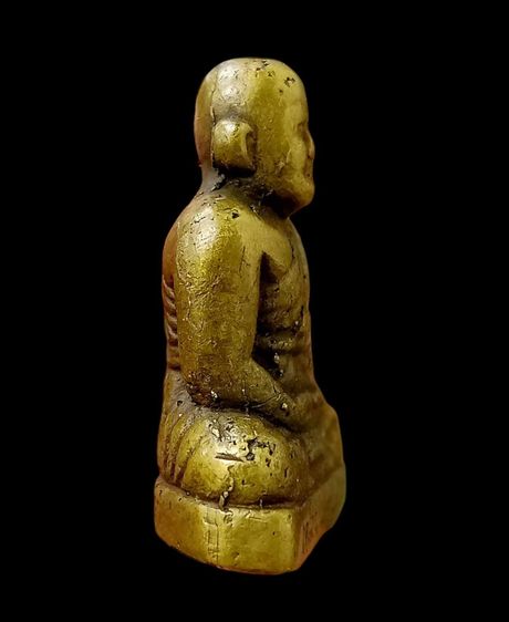 หลวงปู่เผือก วัดกิ่งแก้ว รูปที่ 3