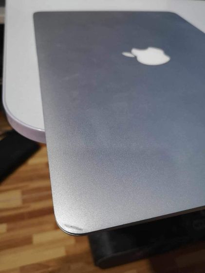  MacBook Air 2011 ใช้งานปกติแถมเคสใส จอเป็นดวง สภาพดังรูป รูปที่ 6