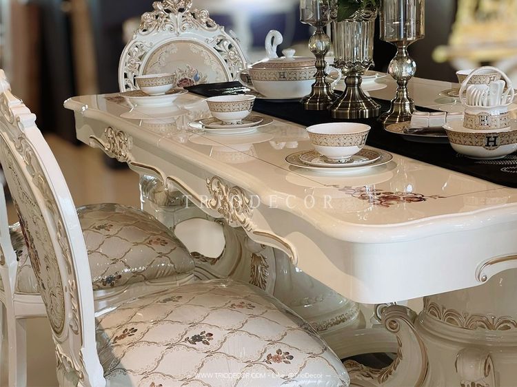 MARIANGEL-I DINING SET ชุดโต๊ะอาหารสไตล์หลุยส์ 8ที่นั่ง PEARLESCENT WHITE SERIES รุ่น  มาเรียนเกล-1 รูปที่ 4